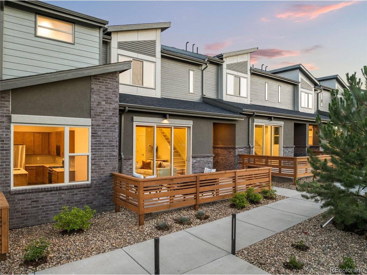 12334 W 58th, Arvada, CO 80004