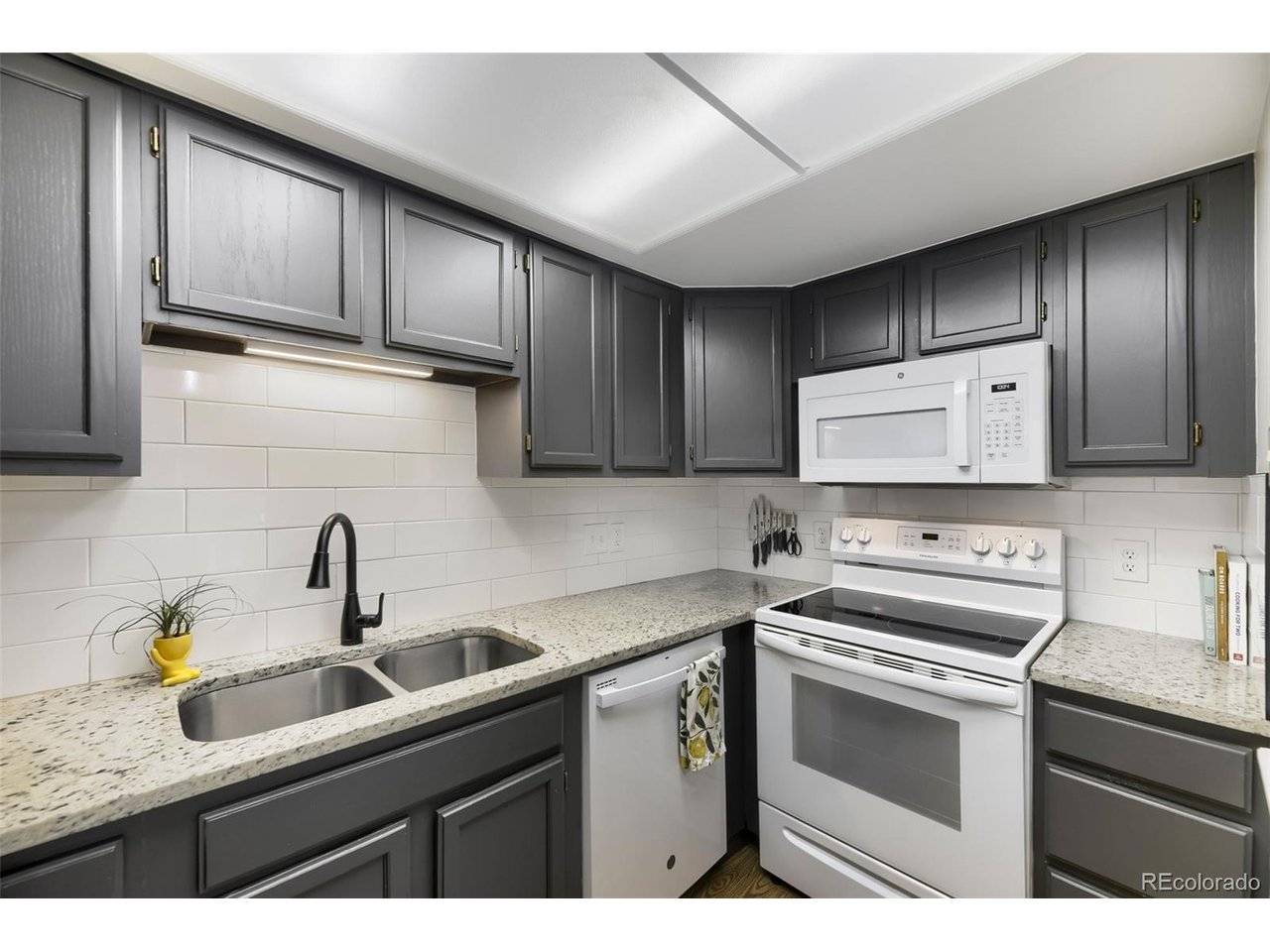 12065 W Chenango, Morrison, CO 80465