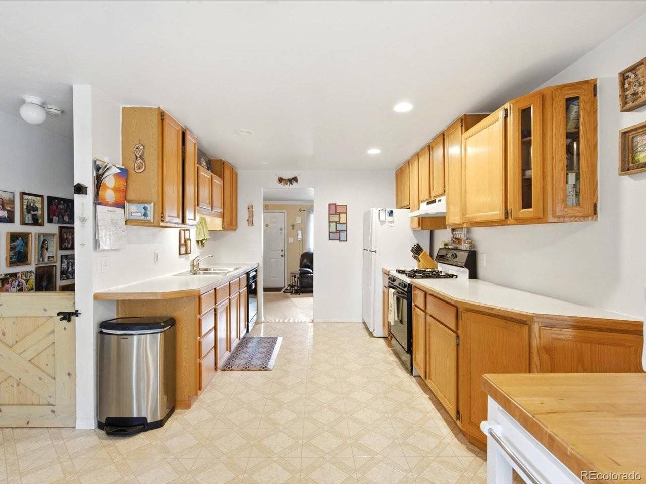 3409 W Berry, Littleton, CO 80123