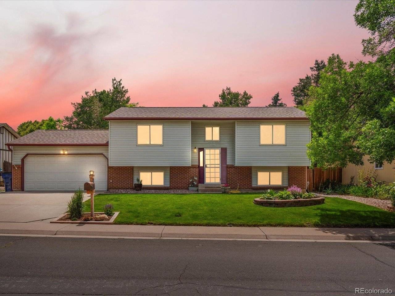 18866 E Napa, Aurora, CO 80013