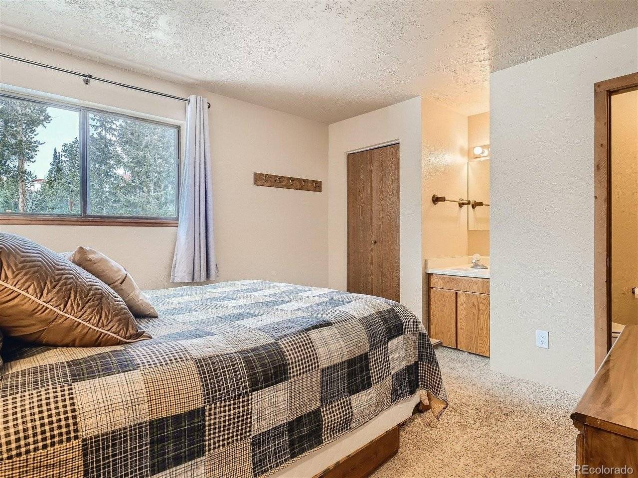 9800 Ryan Gulch #302, Silverthorne, CO 80498