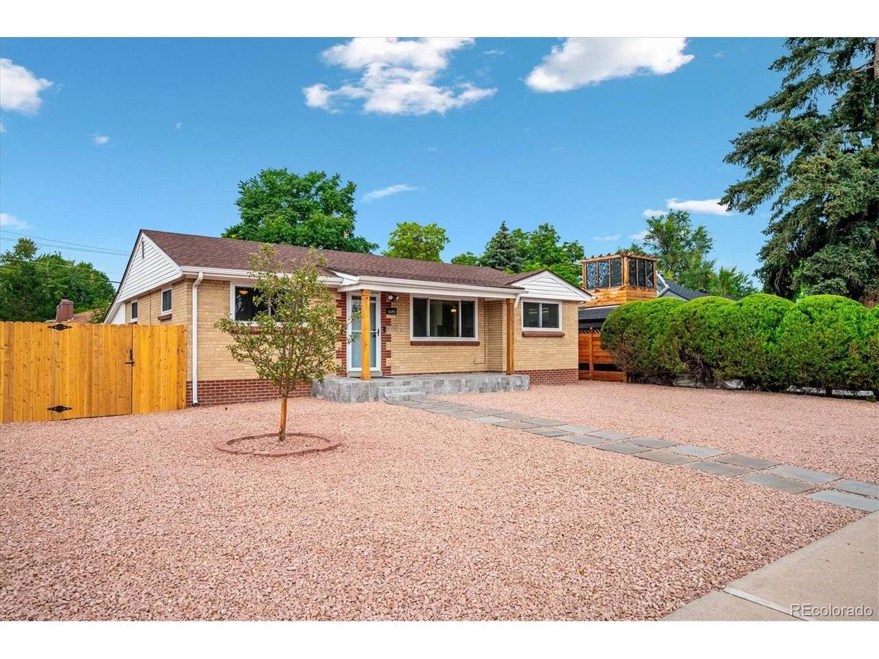 1495 S Benton, Denver, CO 80232