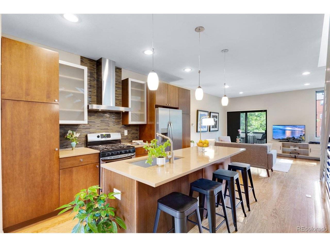 822 25th, Denver, CO 80205