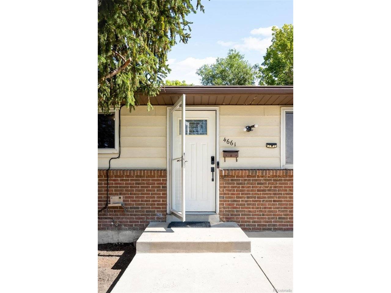 4661 Dixon, Westminster, CO 80031