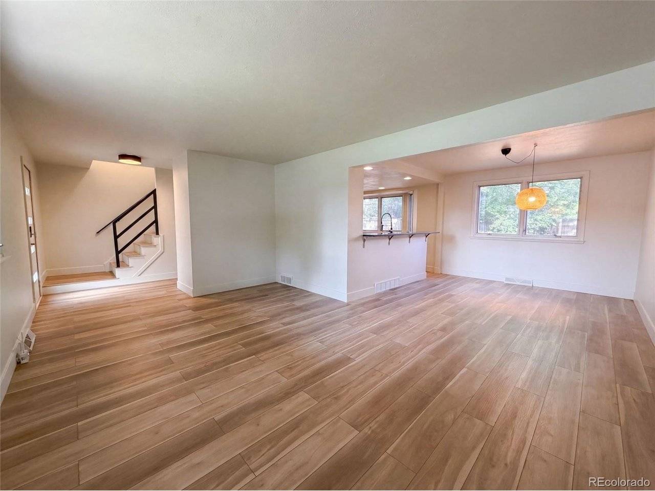 7447 S Ames, Littleton, CO 80128