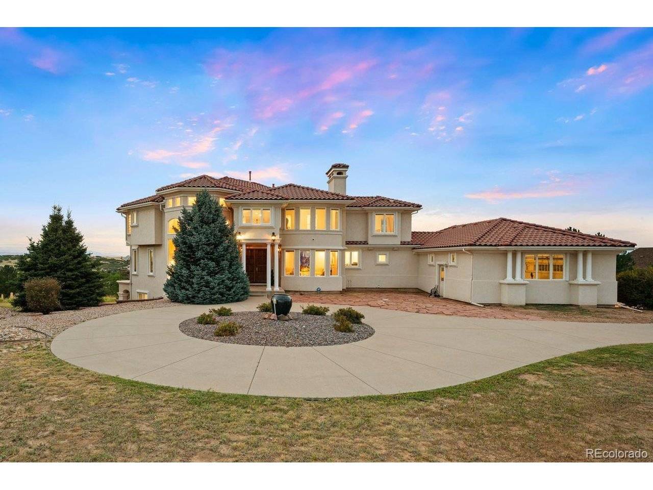 8926 Ridgepoint, Castle Pines, CO 80108