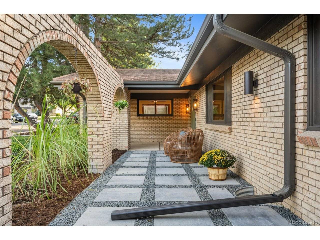 3701 S Peach, Denver, CO 80237