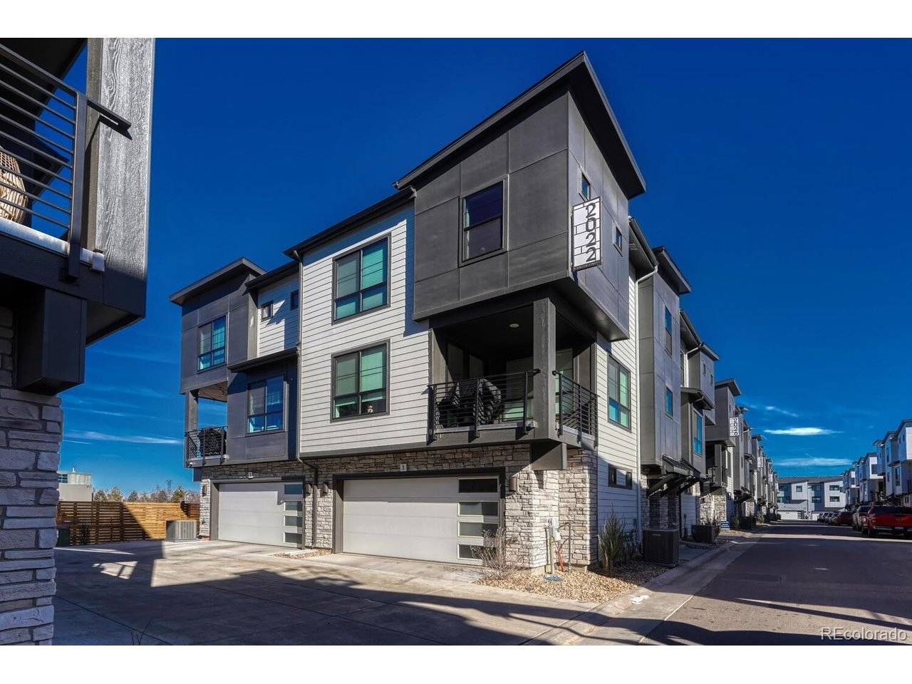2022 S Holly #4, Denver, CO 80222