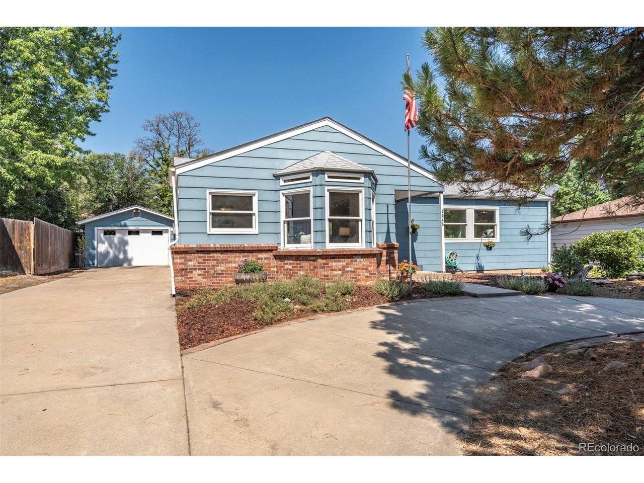 1245 S Grape, Denver, CO 80246