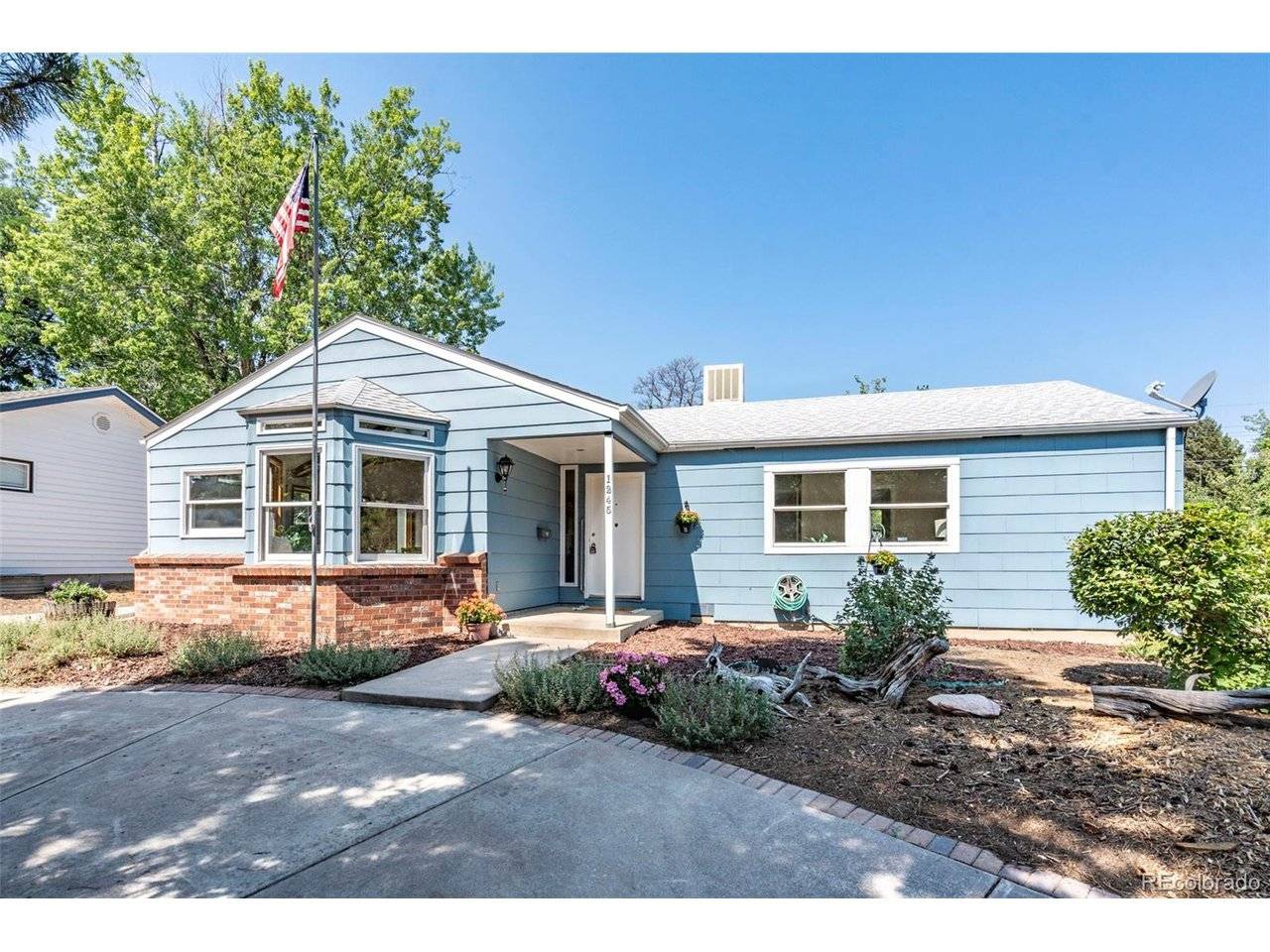 1245 S Grape, Denver, CO 80246