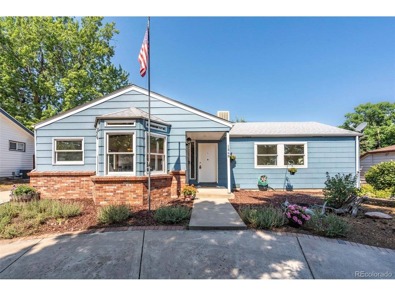 1245 S Grape, Denver, CO 80246