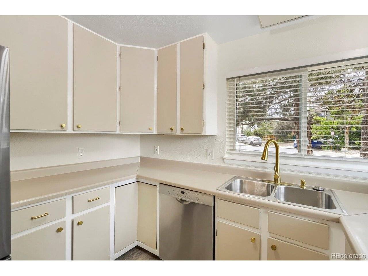 9801 Garrison, Broomfield, CO 80021
