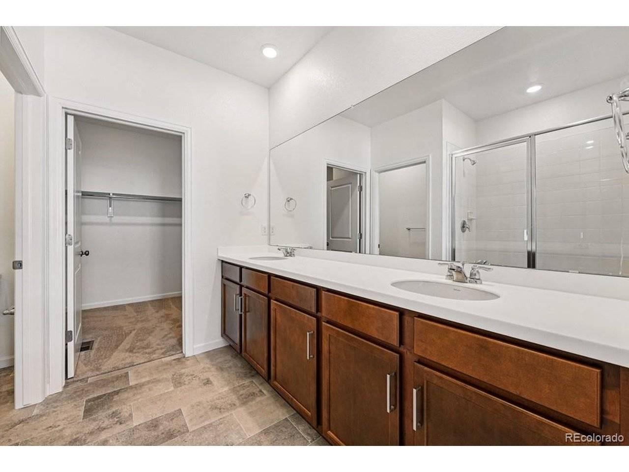 3319 N Denali, Aurora, CO 80019