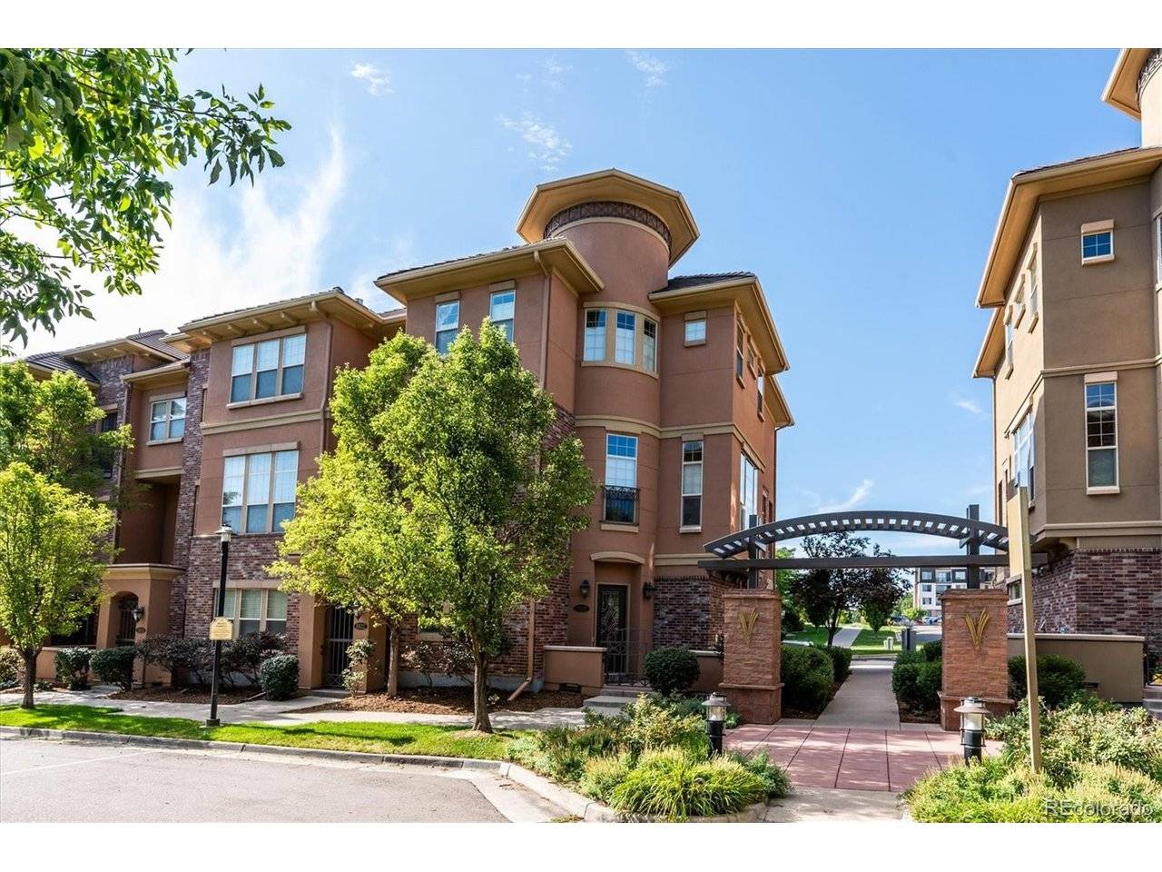 10120 Inverness Main, Englewood, CO 80112