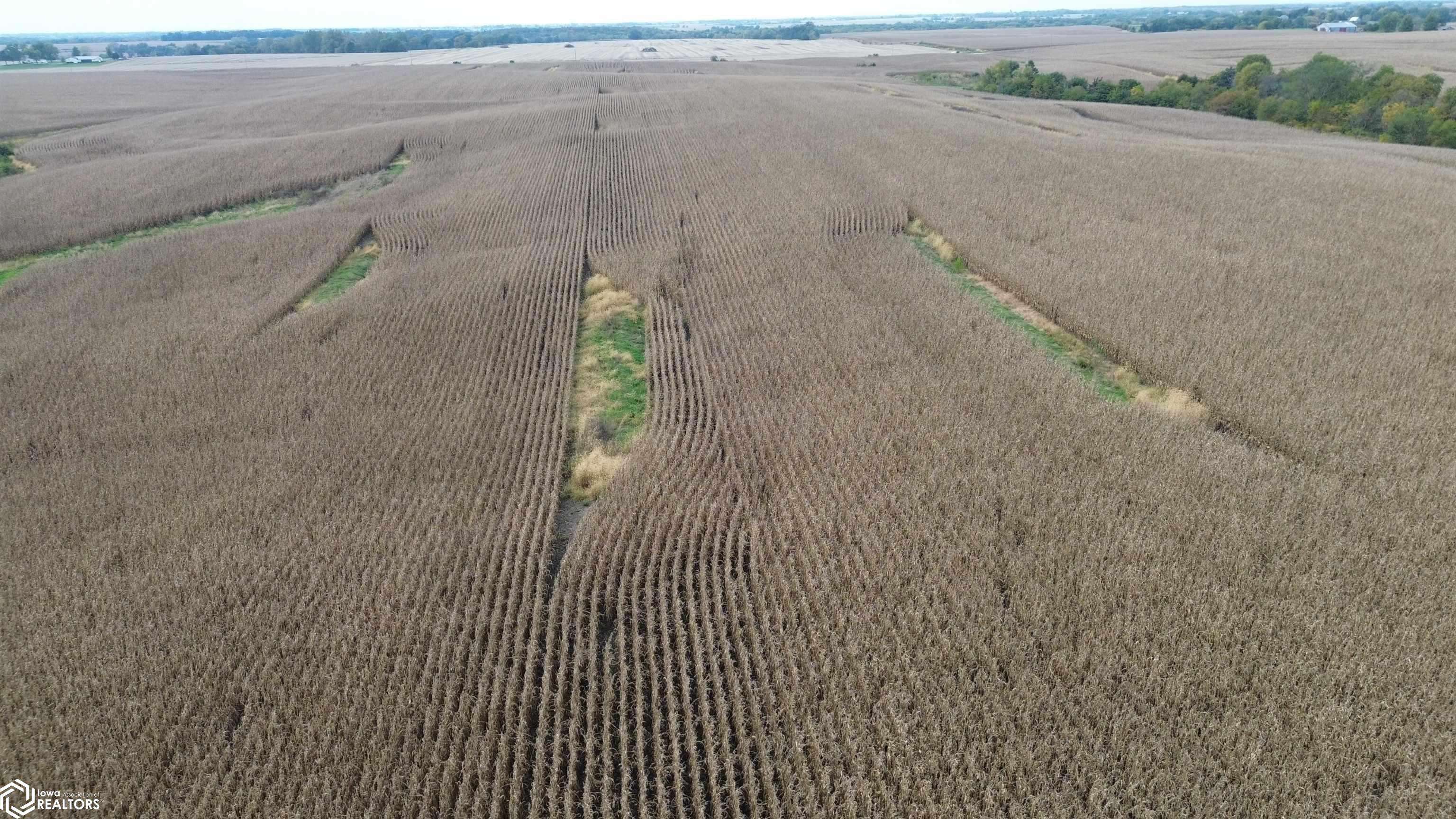 160 A 450th ST, Chariton, IA 50049
