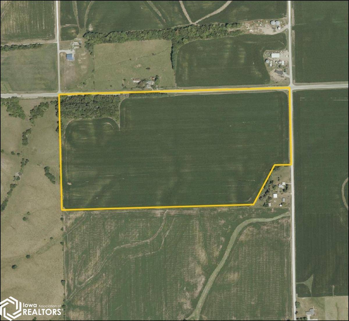 305th St. at IL Hwy 17, New Windsor, IL 61465