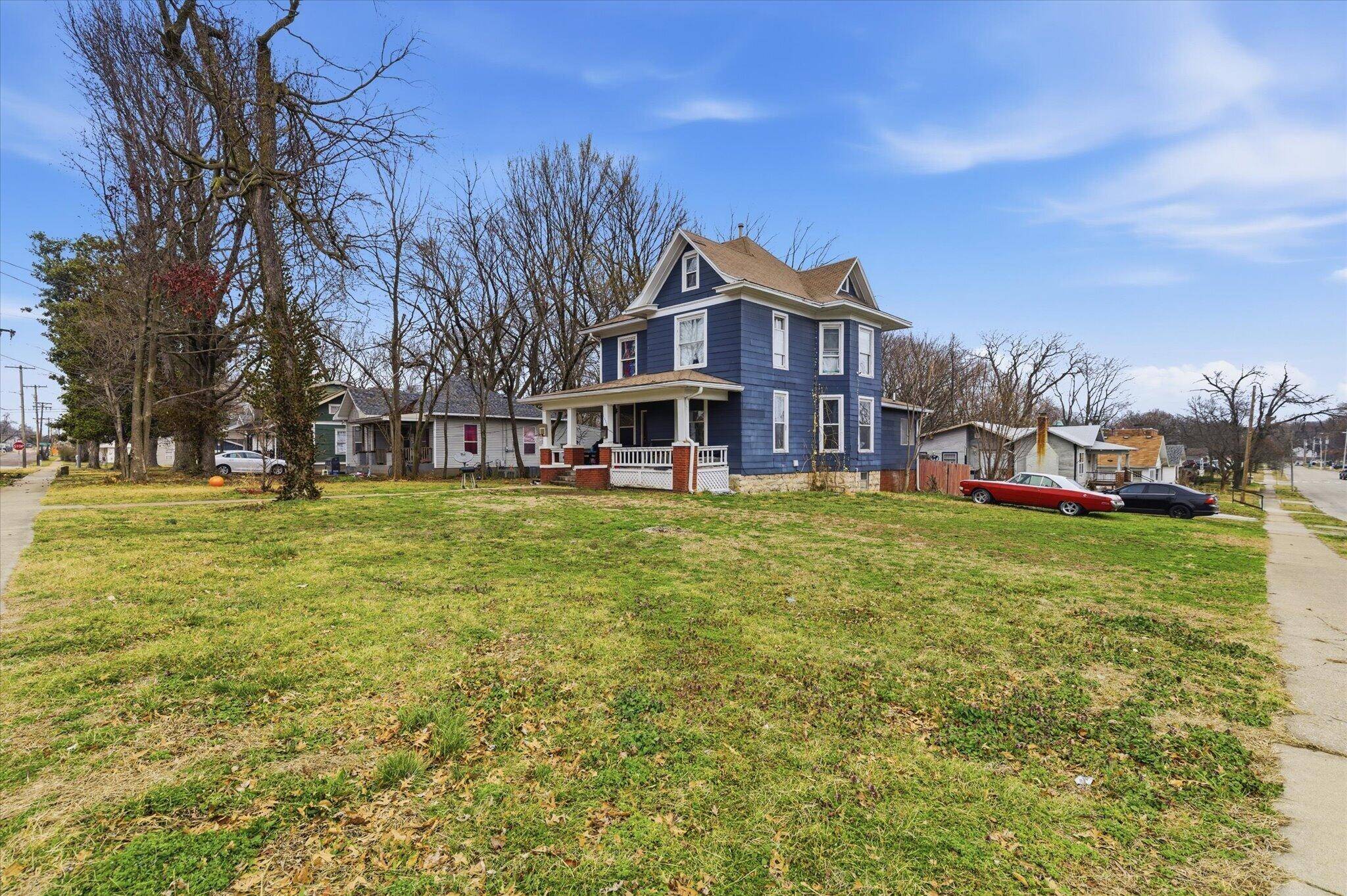1450 N Broadway AVE, Springfield, MO 65802