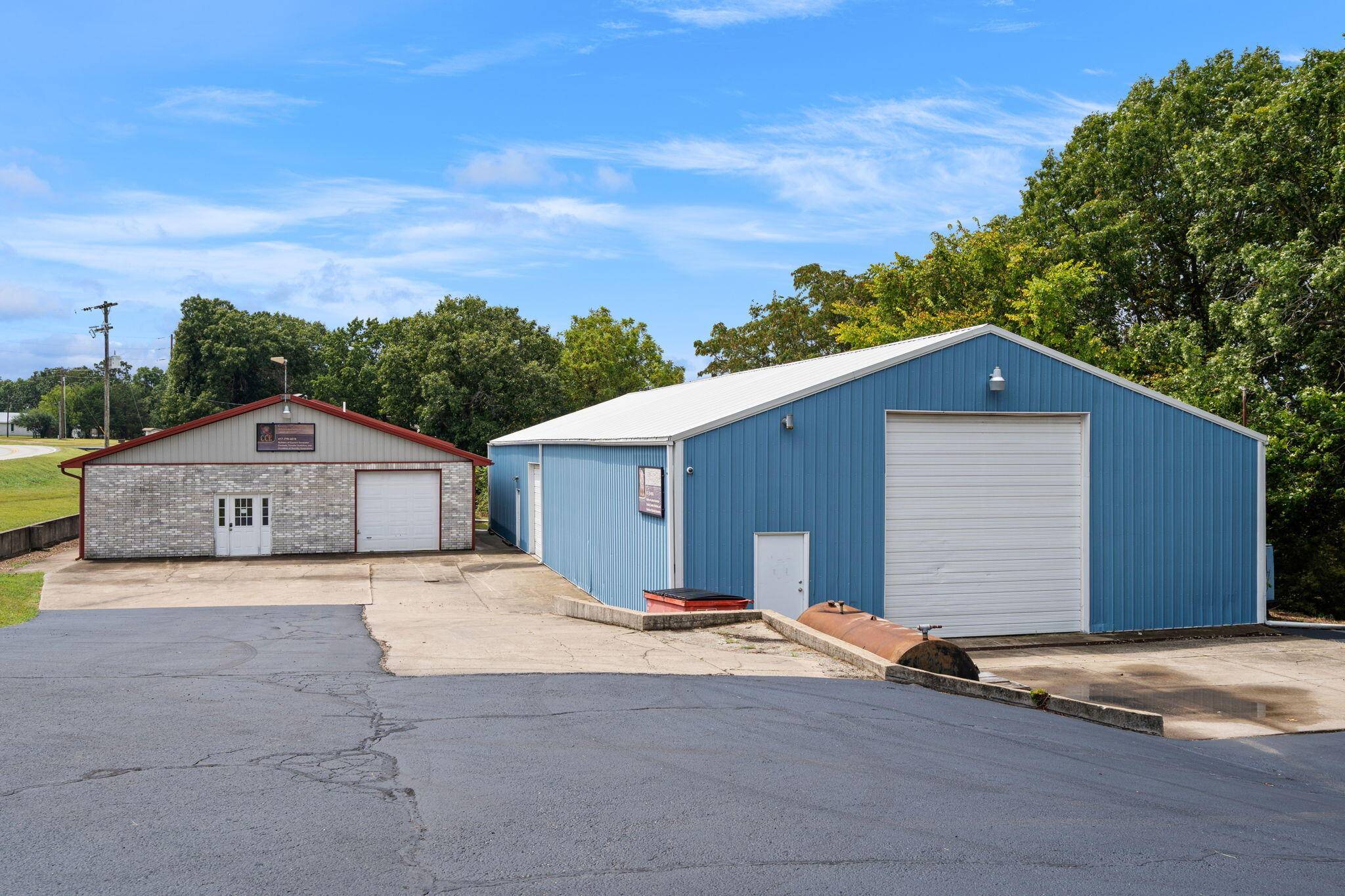 15 Trace Hollow RD, Lampe, MO 65681