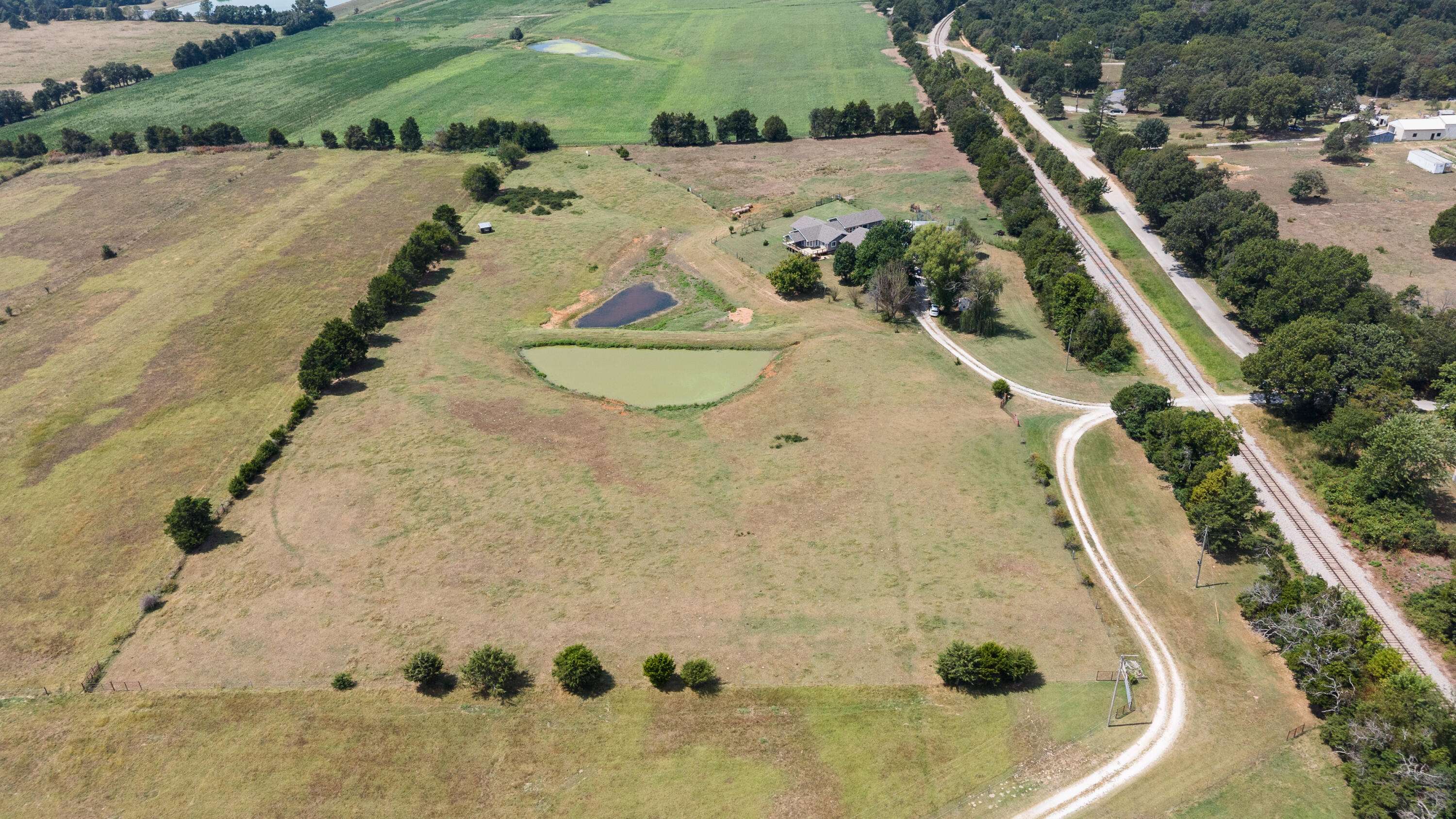 7449 Farm Road 2280, Seligman, MO 65745