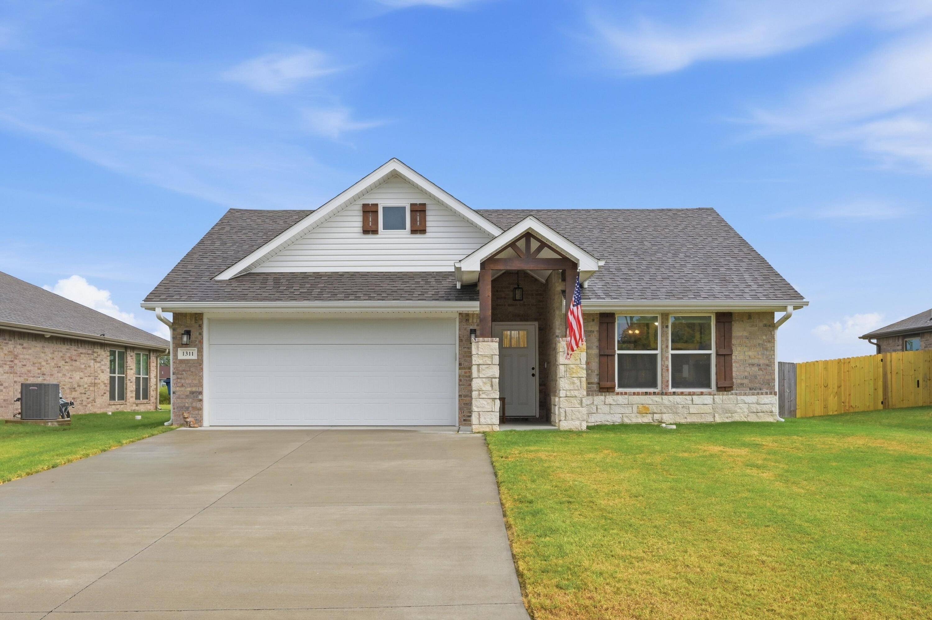 1311 Foundry DR, Carthage, MO 64836
