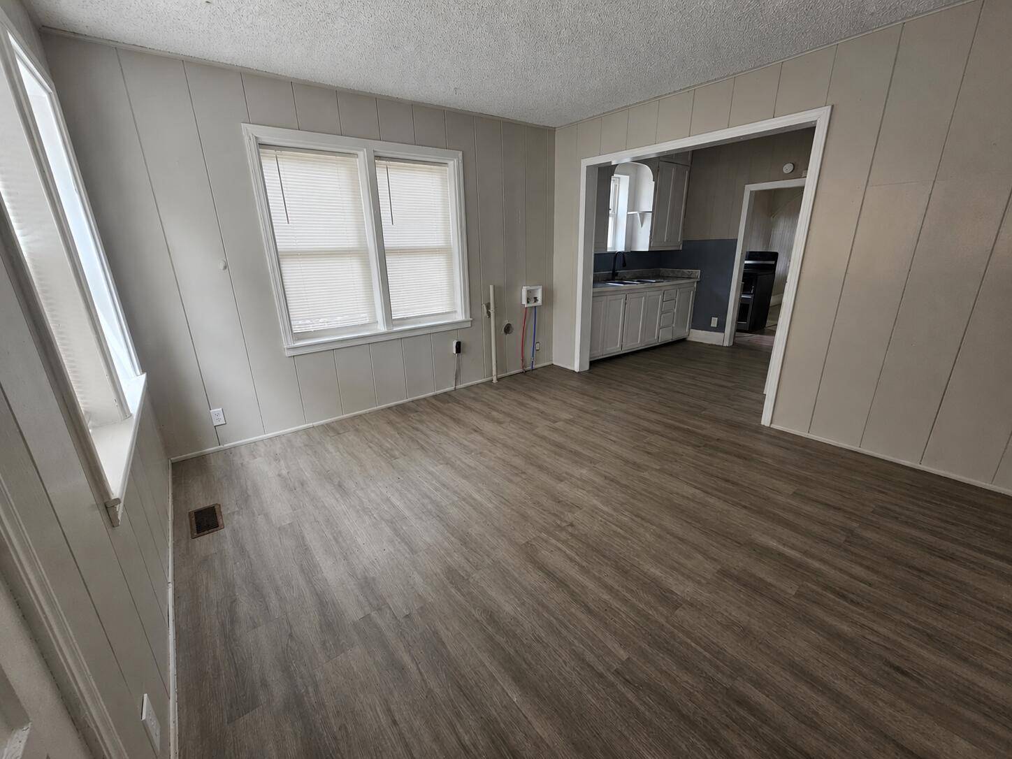 910 S Jackson AVE, Joplin, MO 64801