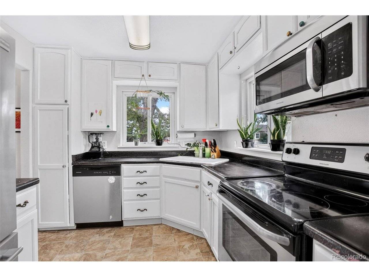 1664 Ironton, Aurora, CO 80010