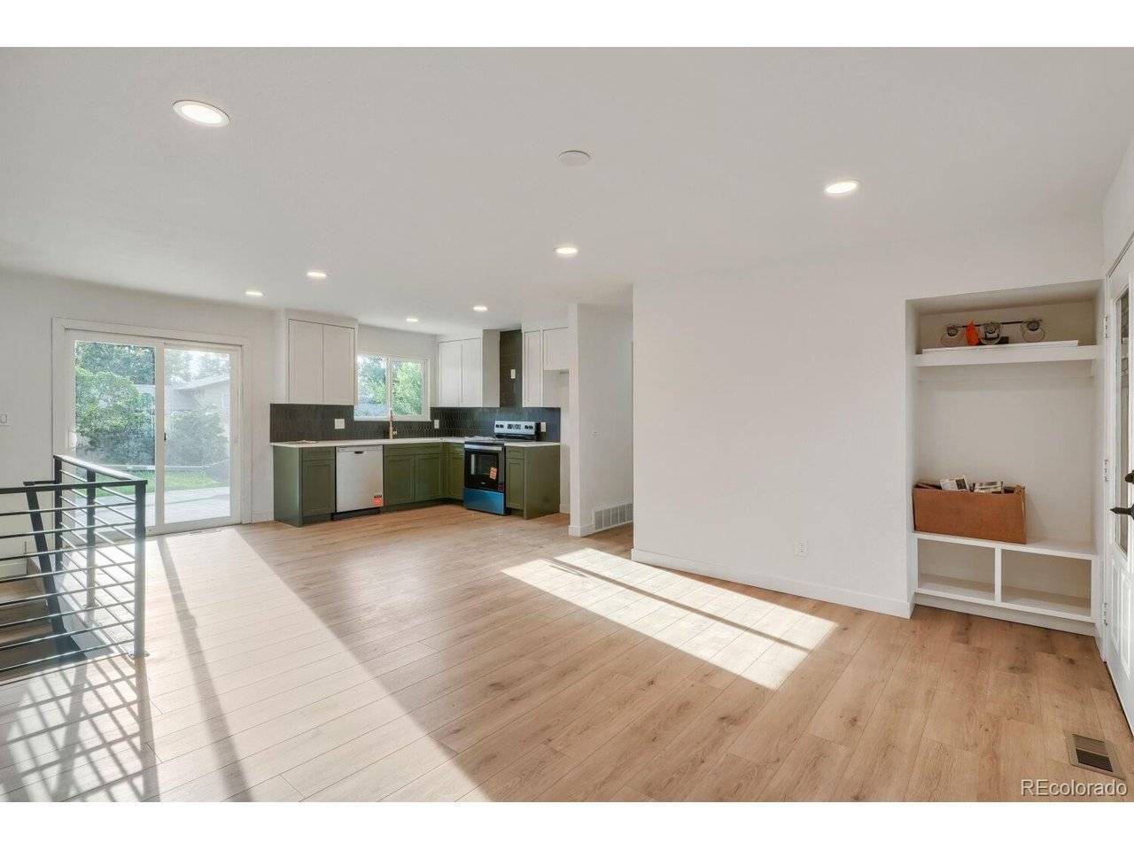 2615 S Laredo, Aurora, CO 80013