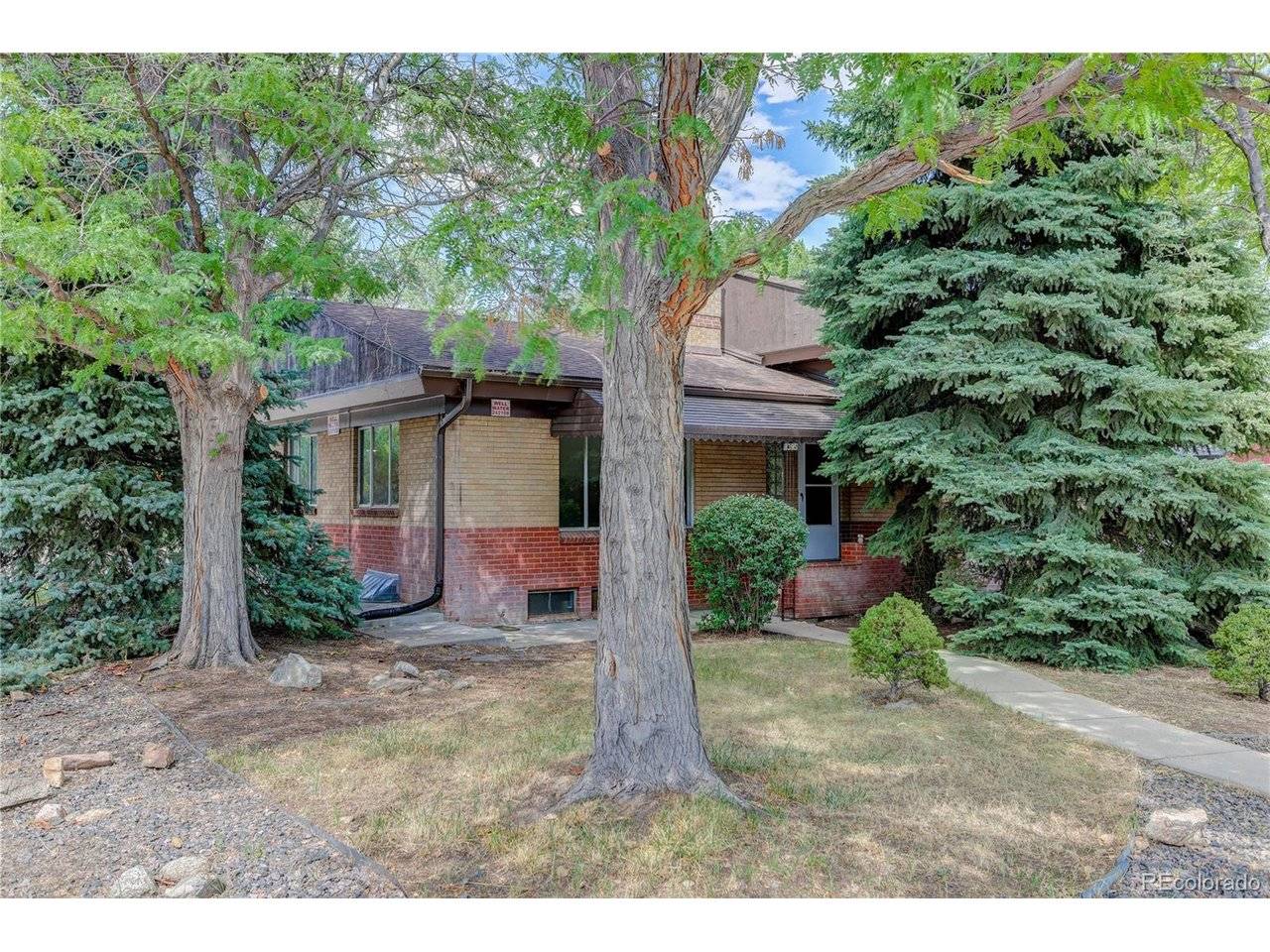 8395 W 17th, Lakewood, CO 80214