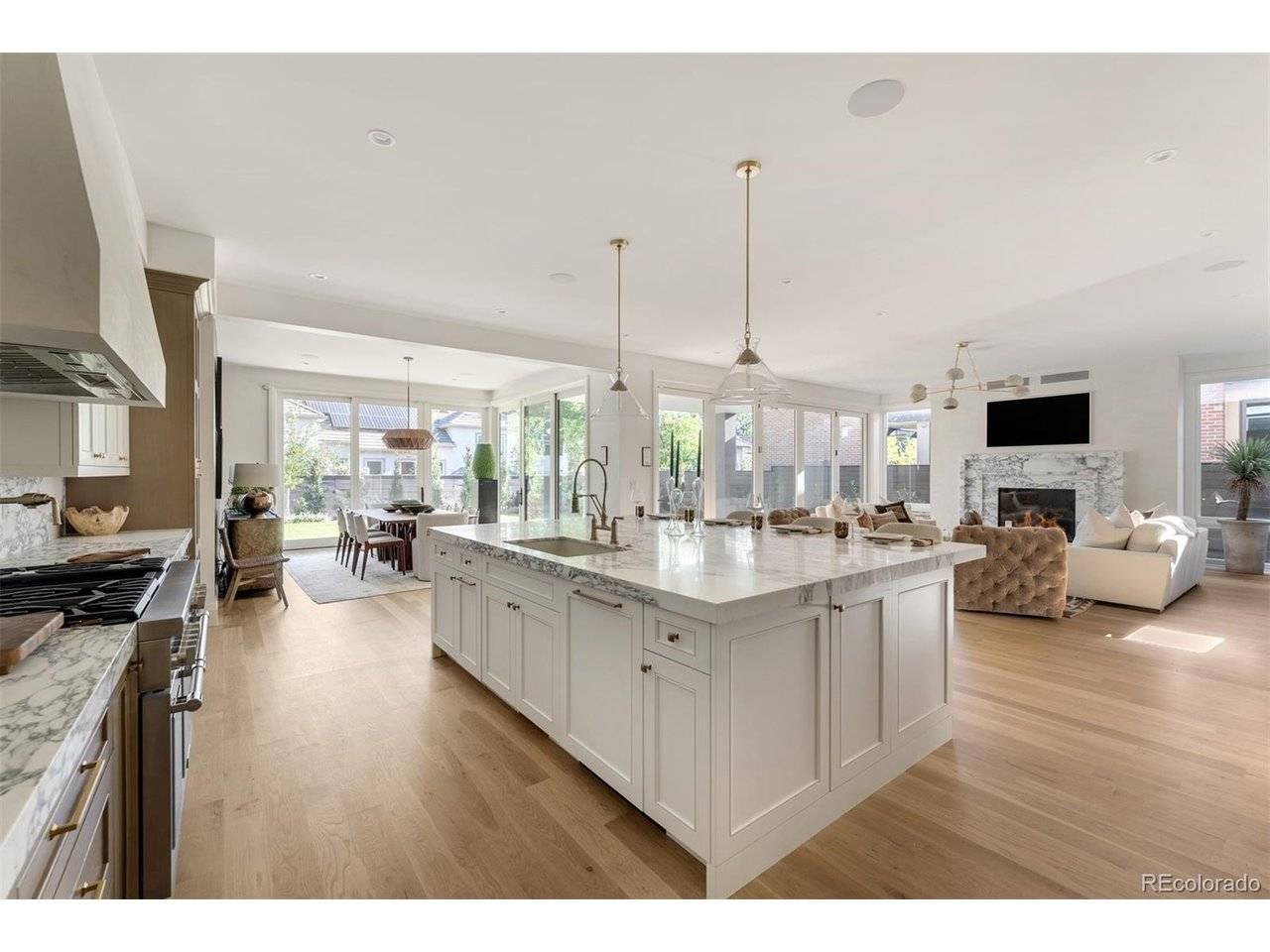 2655 E Cedar, Denver, CO 80209