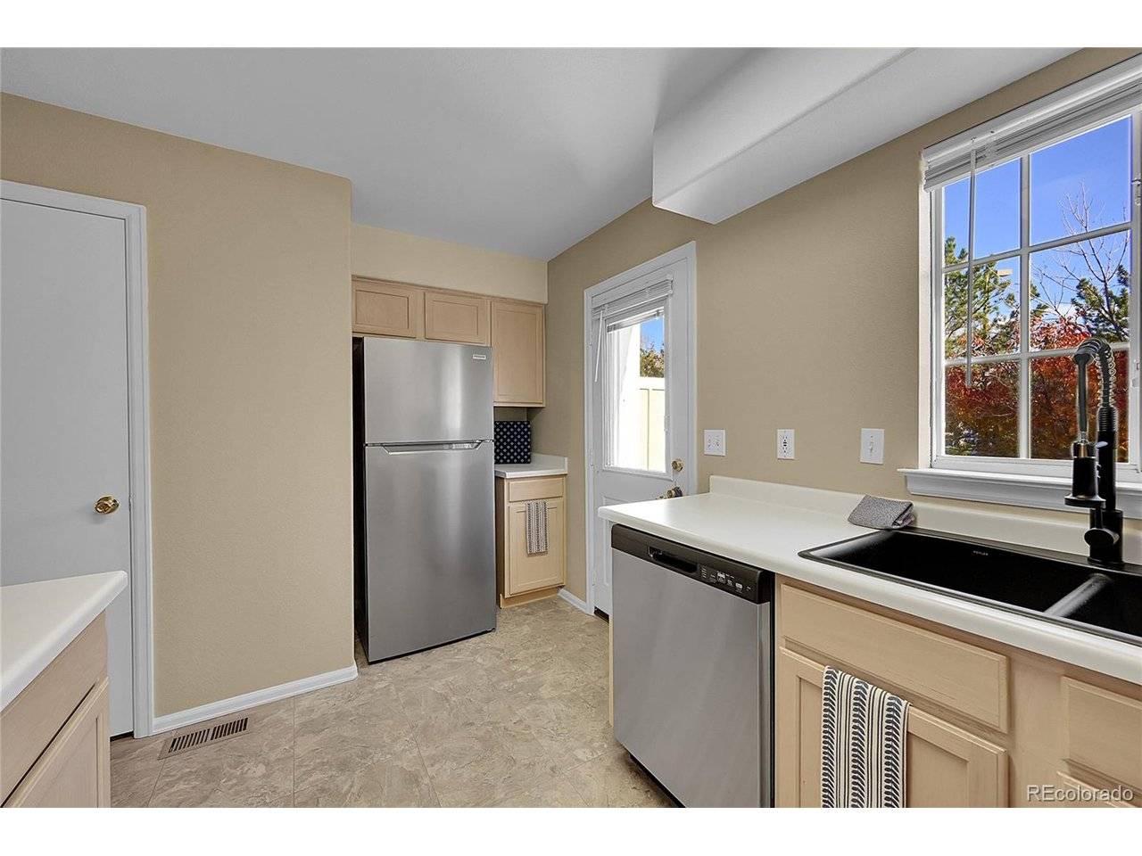 12012 E Hoye, Aurora, CO 80012