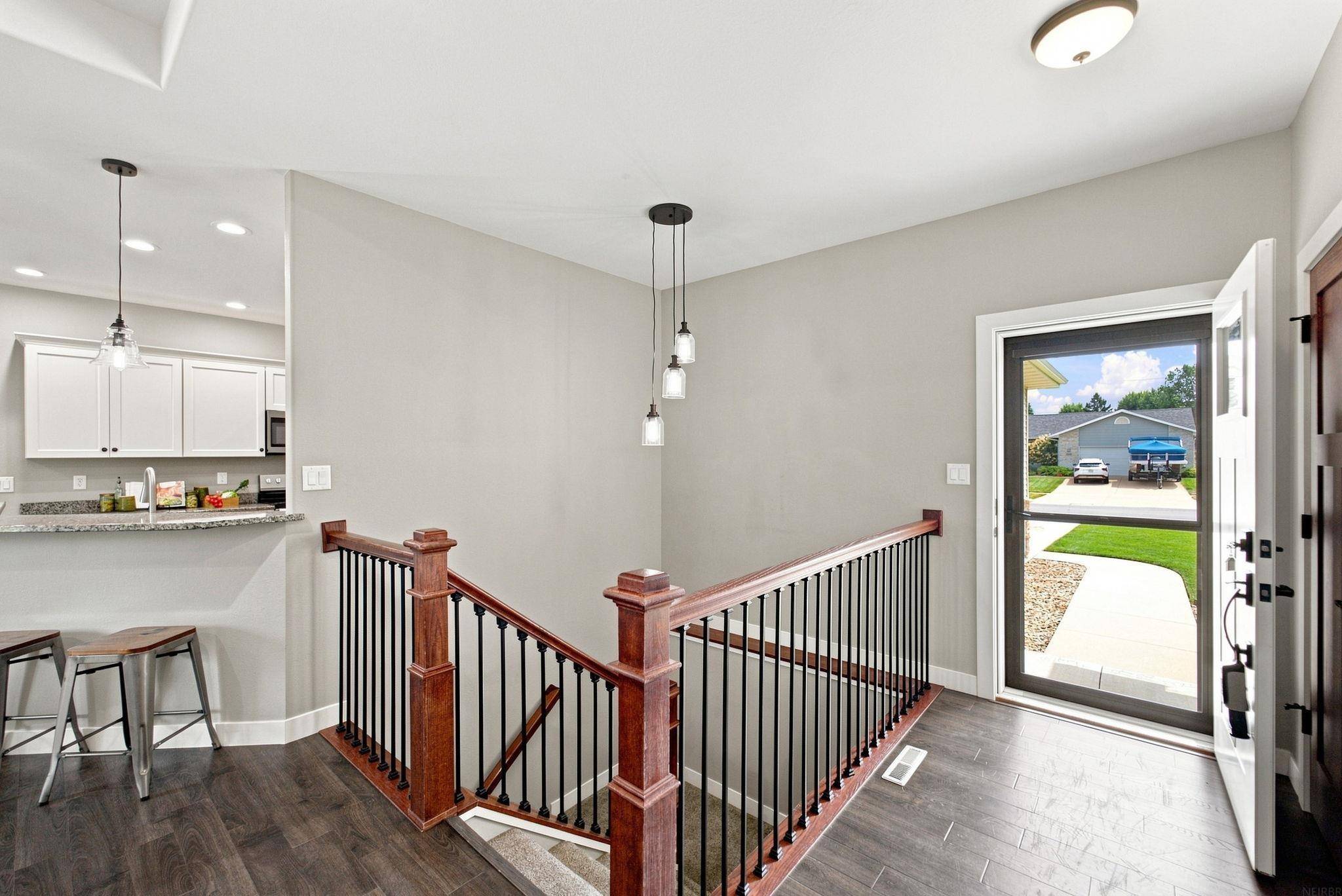2500 NW PARK 2ND AVE, Waverly, IA 50677