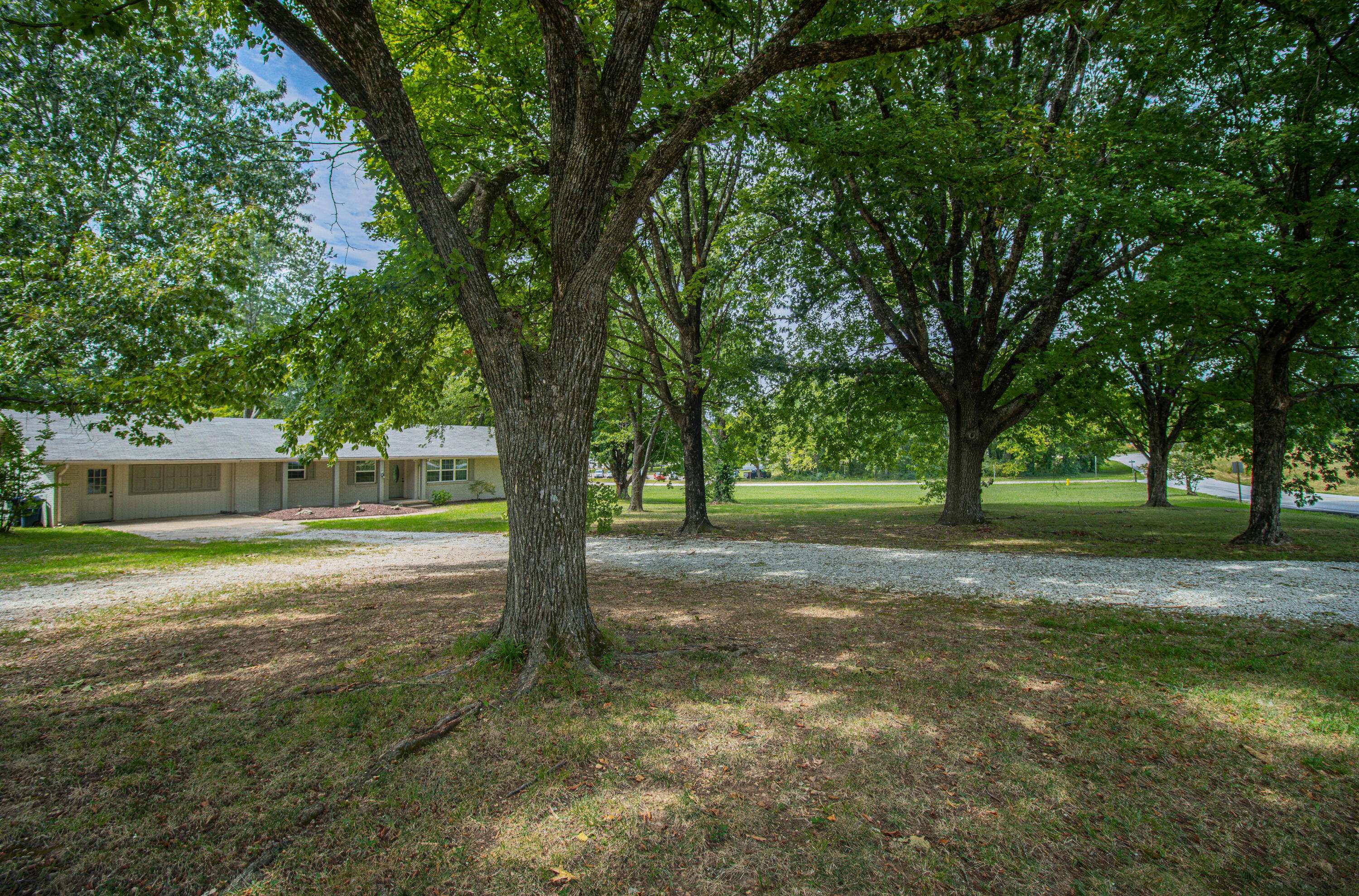 2541 Bunker RD, Harrison, AR 72601