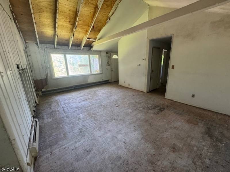 304 E Lakeshore Dr, Vernon Twp., NJ 07422