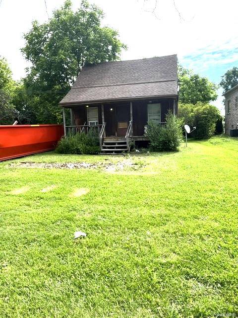 2180 Henry Ruff RD, Garden City, MI 48135