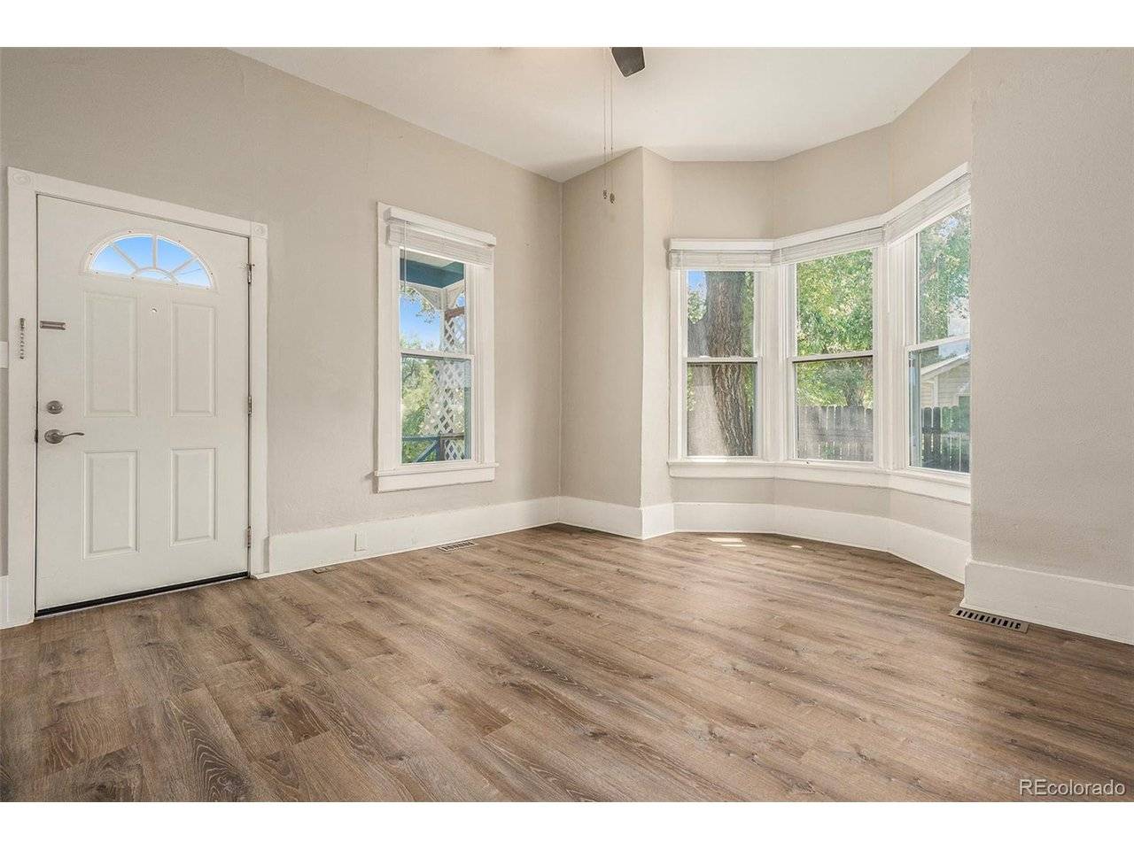 1914 E Monument, Colorado Springs, CO 80909