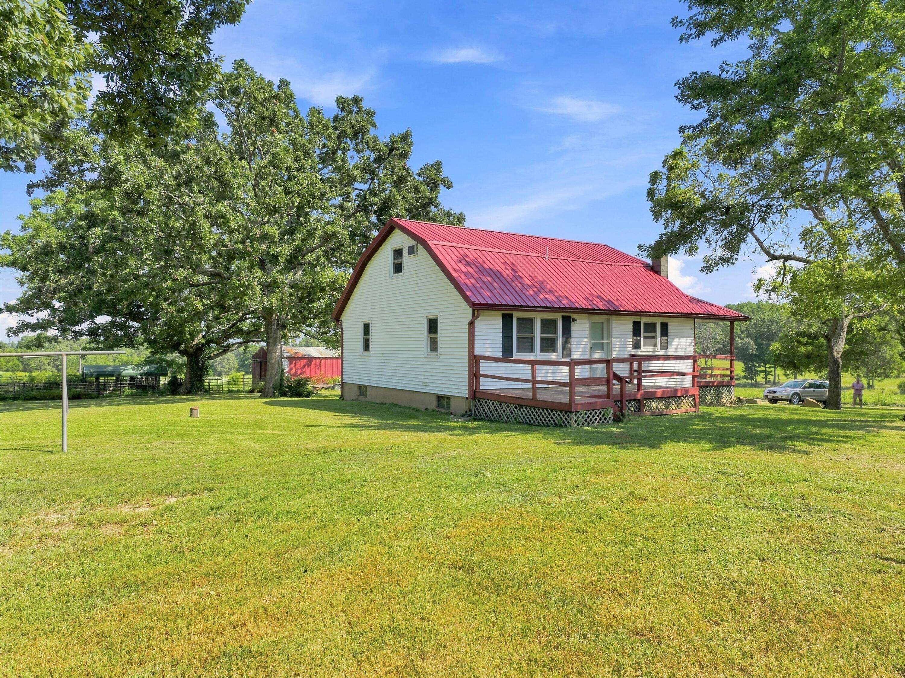 2804 Amon DR, Summersville, MO 65571
