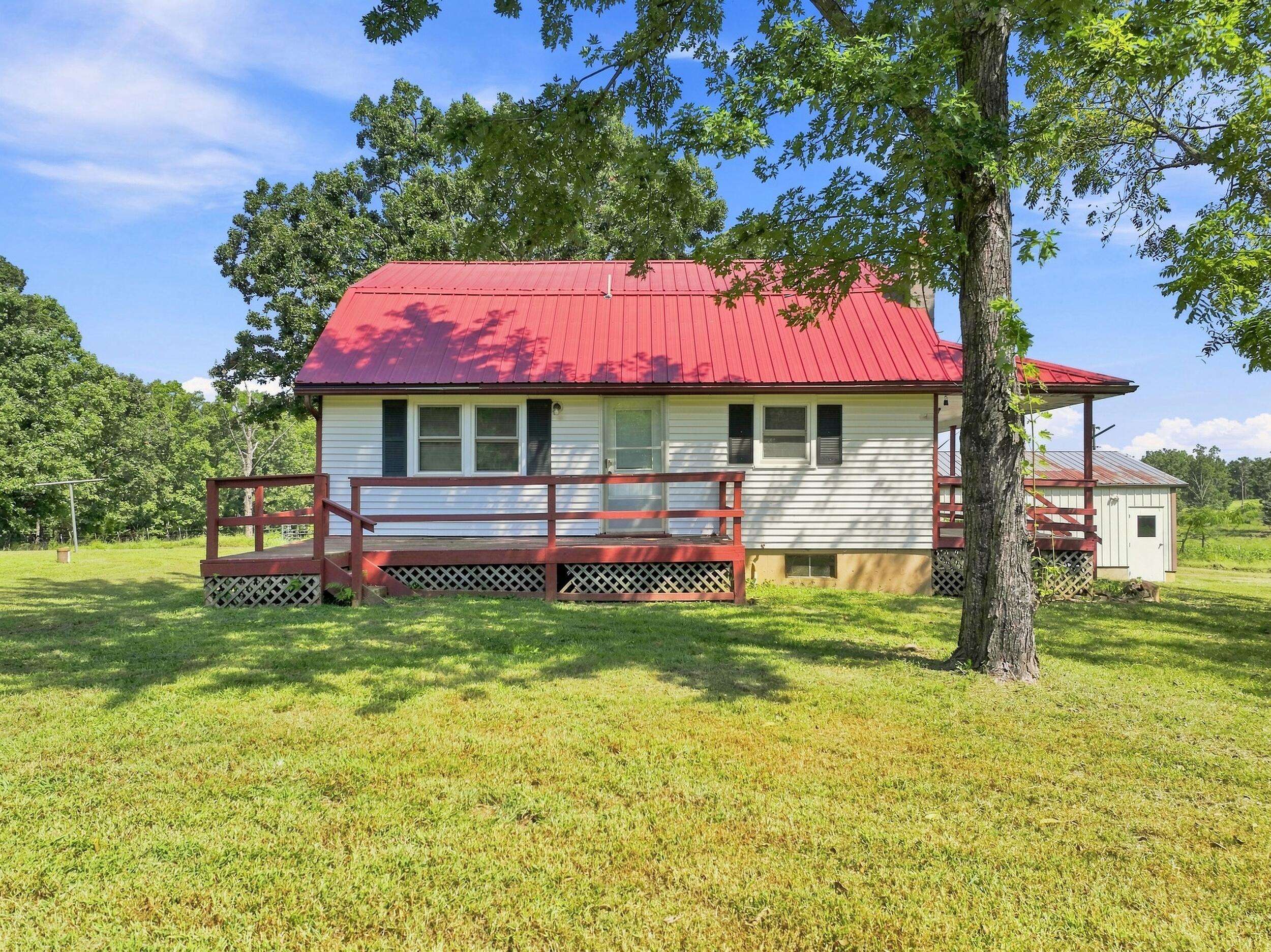2804 Amon DR, Summersville, MO 65571