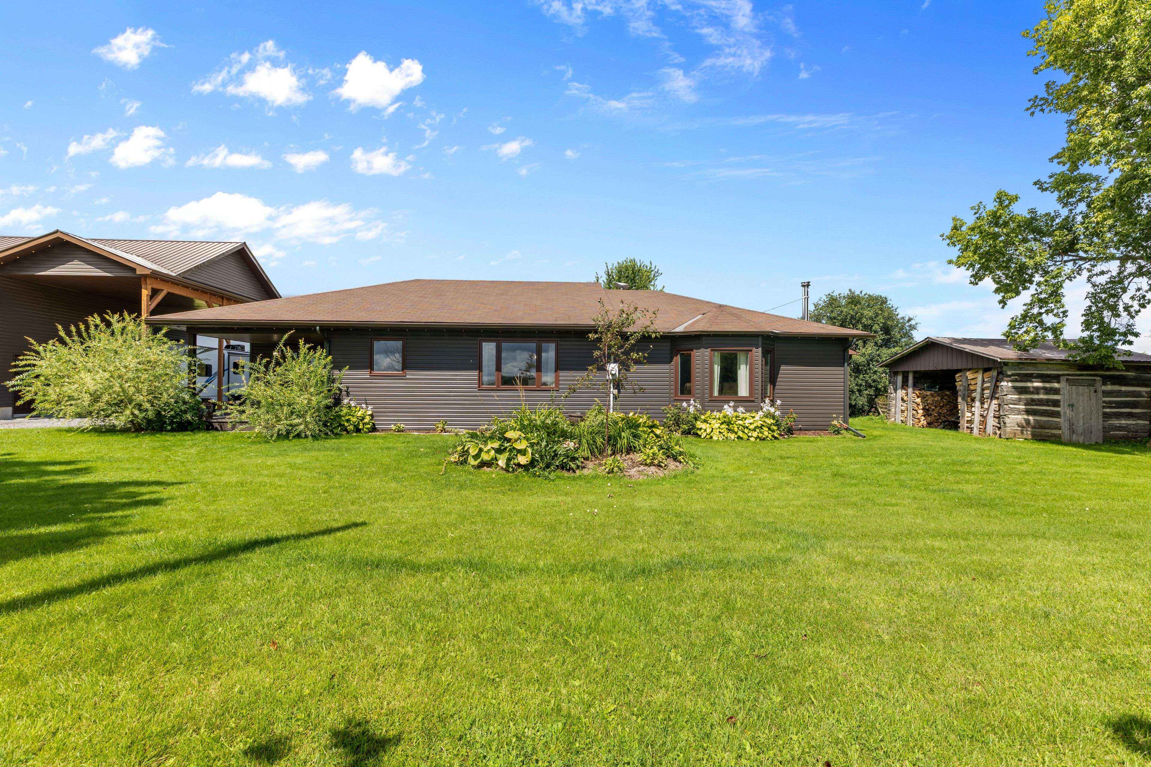121 Snowdons RD, North Grenville, ON K0G 1N0