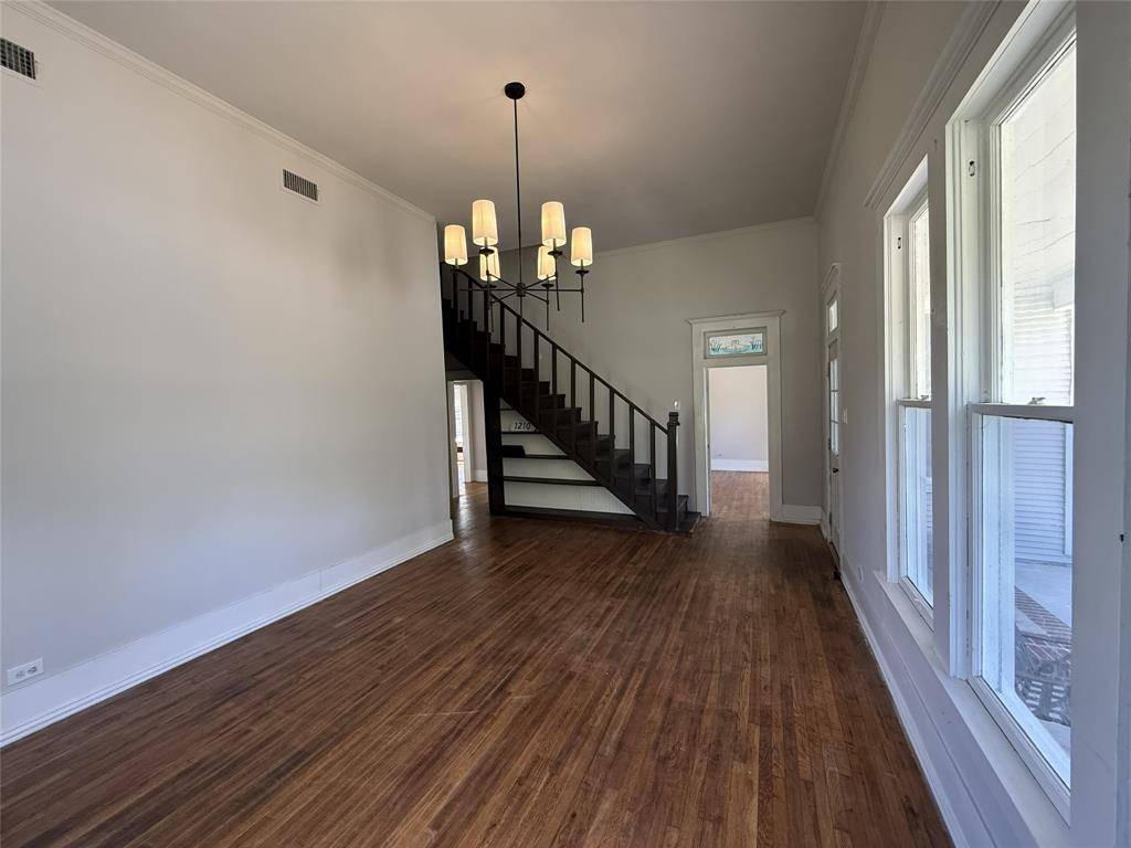 1210 Monroe Street, Commerce, TX 75428