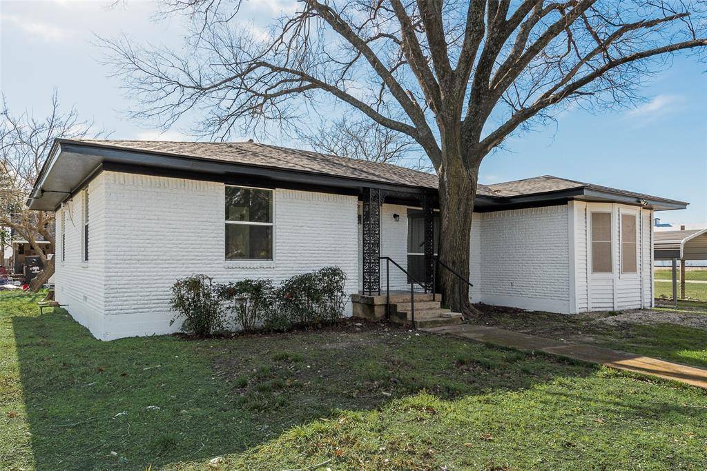 101 E Marshall Street, Palmer, TX 75152