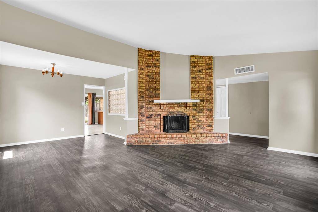 1917 Vine Drive, Garland, TX 75040