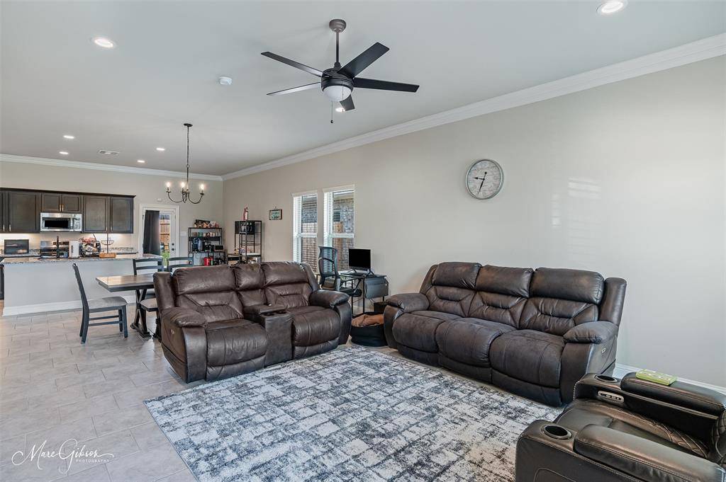 207 Norwell Lane, Bossier City, LA 71111