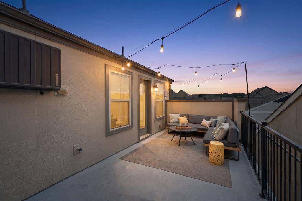 1011 Tea Olive Lane, Dallas, TX 75212