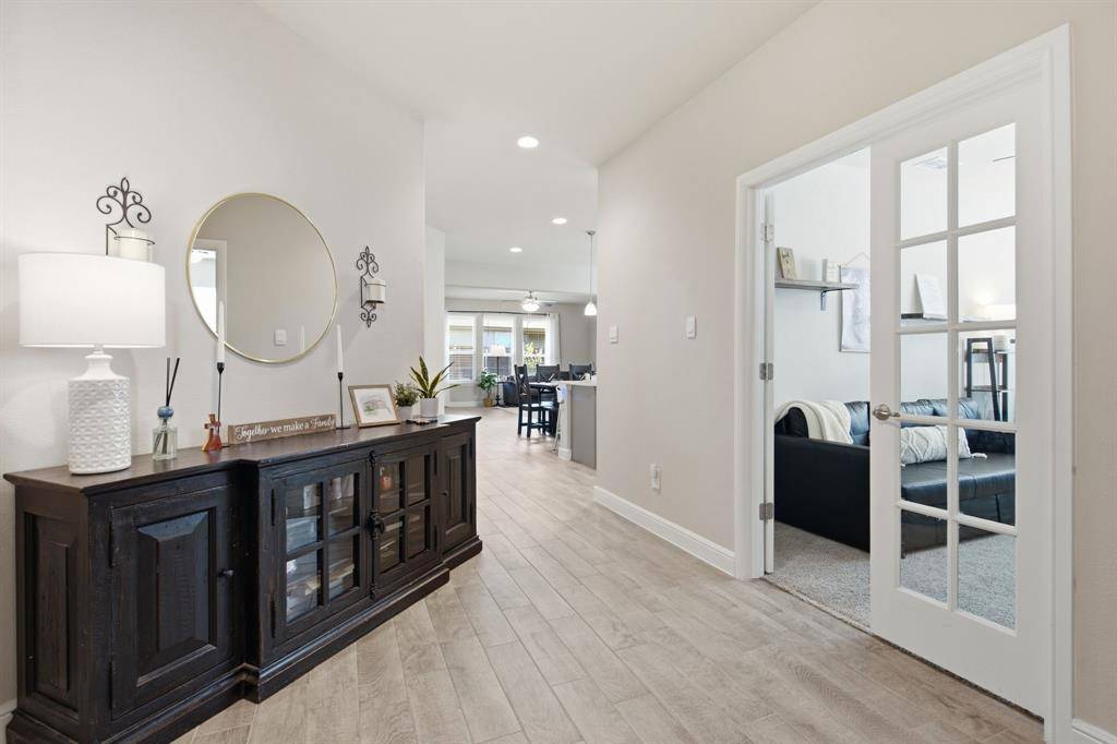 1225 Lisburn Drive, Fort Worth, TX 76247