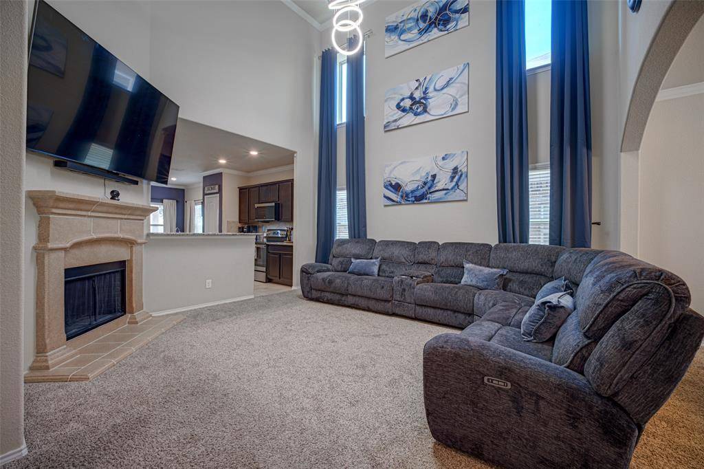 9220 Remington Drive, Aubrey, TX 76227