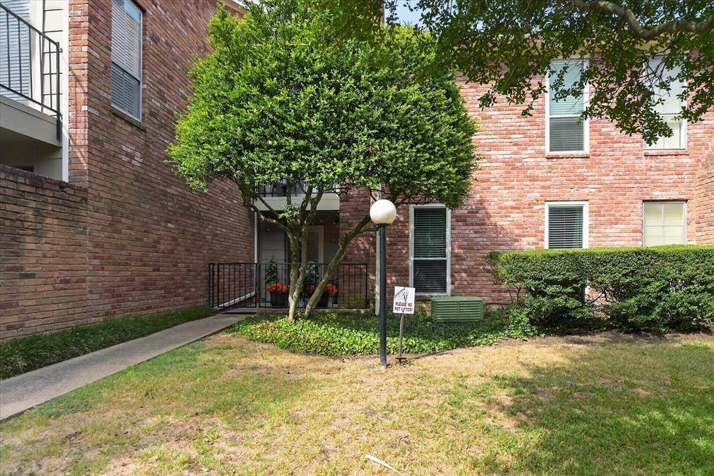 7510 Holly Hill Drive #124, Dallas, TX 75231
