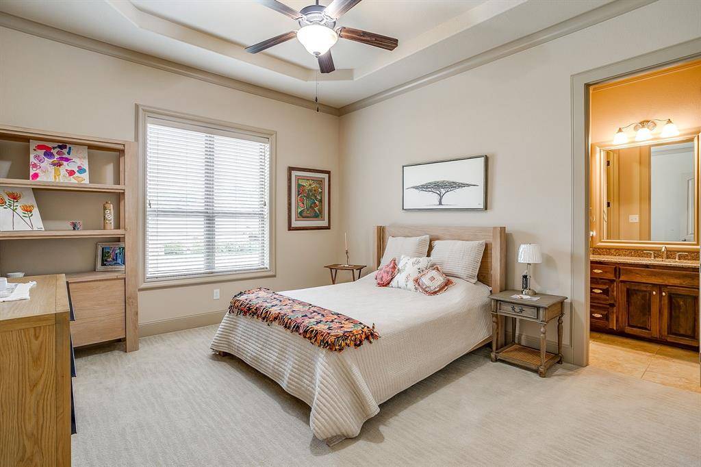 7101 Westover Drive, Granbury, TX 76049