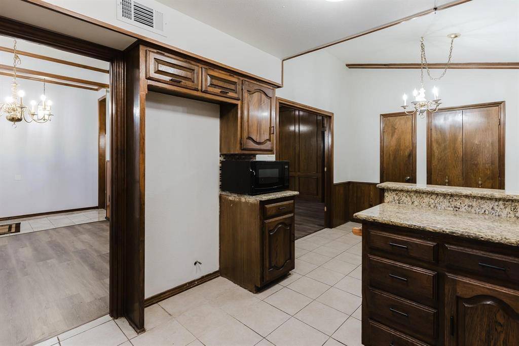 706 Mount Vernon Drive, Richardson, TX 75081