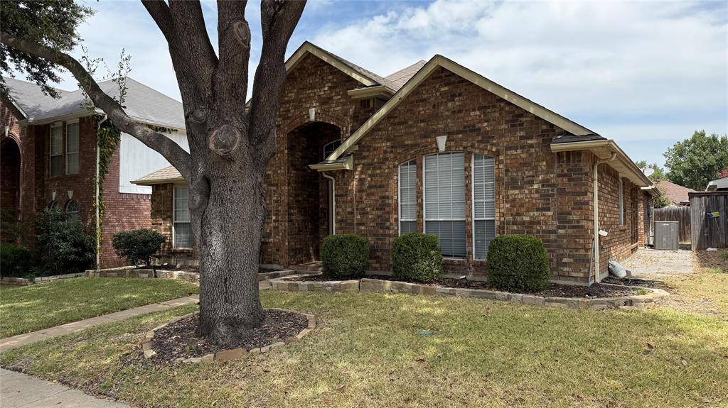 1629 Bennington Drive, Carrollton, TX 75007