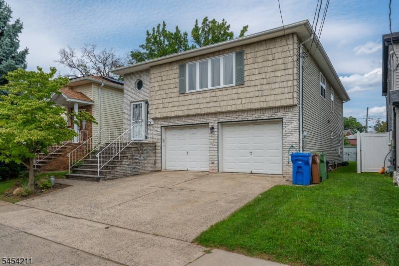 820 Baldwin Ave, Linden City, NJ 07036